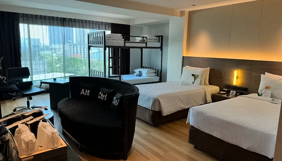 هتل گلدن تولیپ مندیسون بانکوک